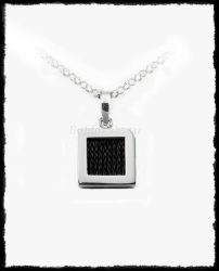 Lószőr betétés ezüst medál