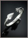 Ezüst nyílvessző gyűrű