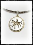 Szegecselt ezüst-bronz lovas medál